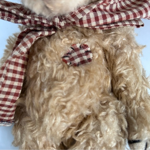 Vintage HEARTFELT COLLECTIBLES shaggy brown jointed bear 8-1/2” - Picture 4 of 9